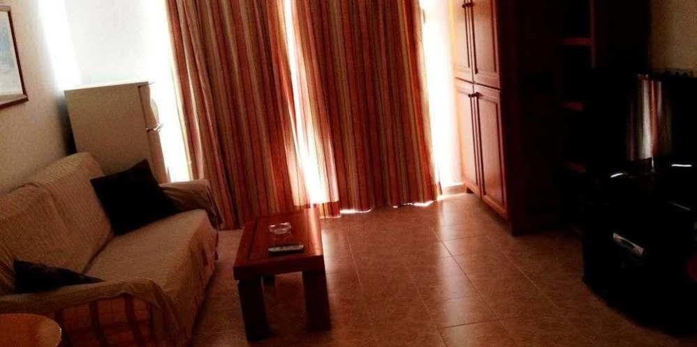 Hostal De La Caravel-La Cala D´Or Екстериор снимка